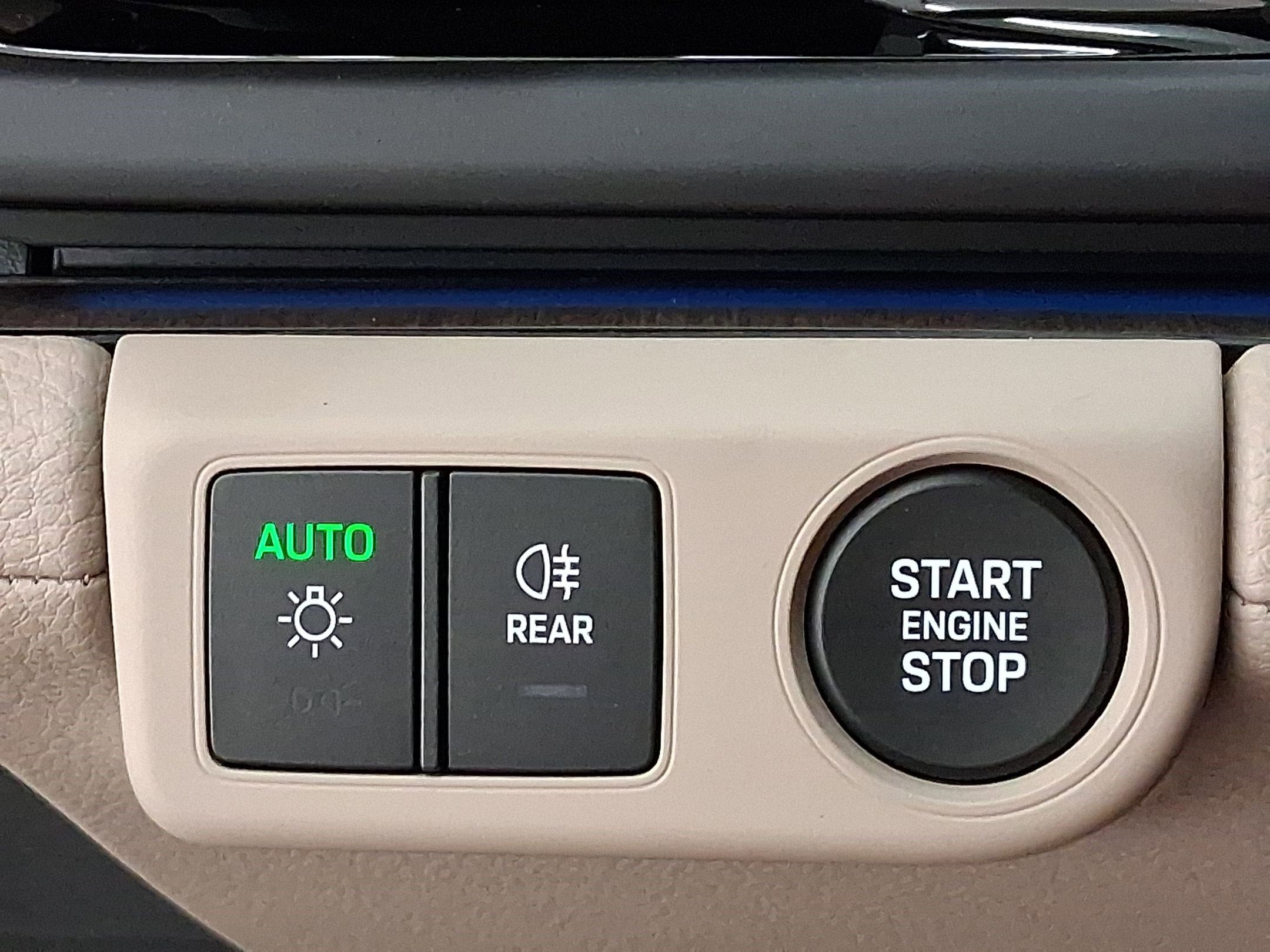 New 2026 Porsche Panamera 4 image 17