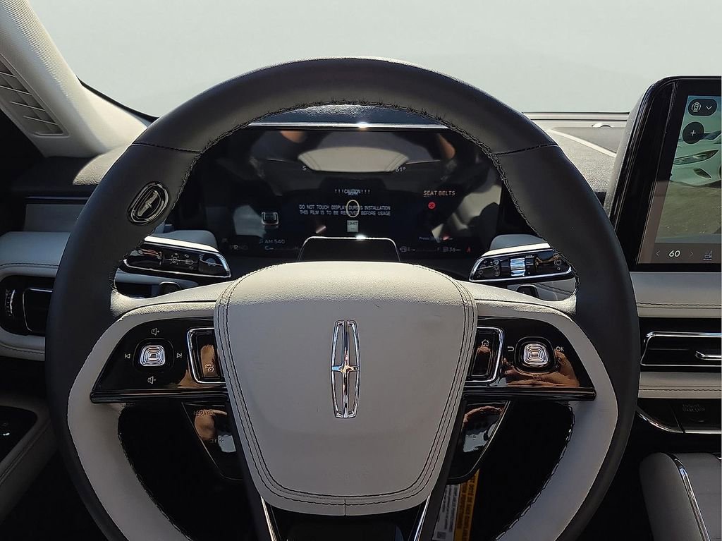 New 2026 Lincoln Aviator Reserve w/ Illumination Package AWD/4WD image 19
