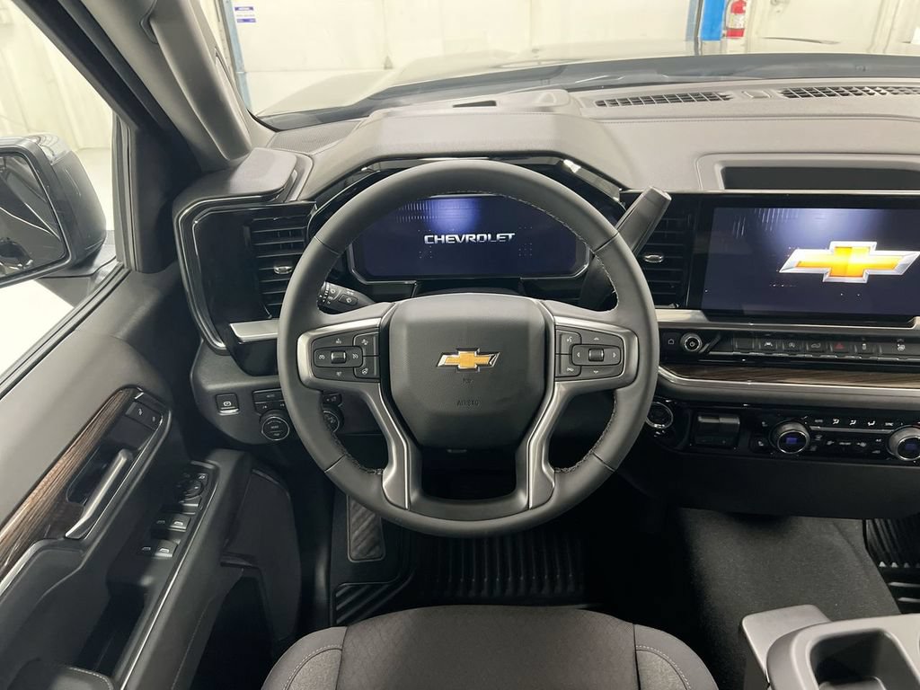 New 2026 Chevrolet Silverado 1500 LT w/ All Star Edition Plus AWD/4WD image 11