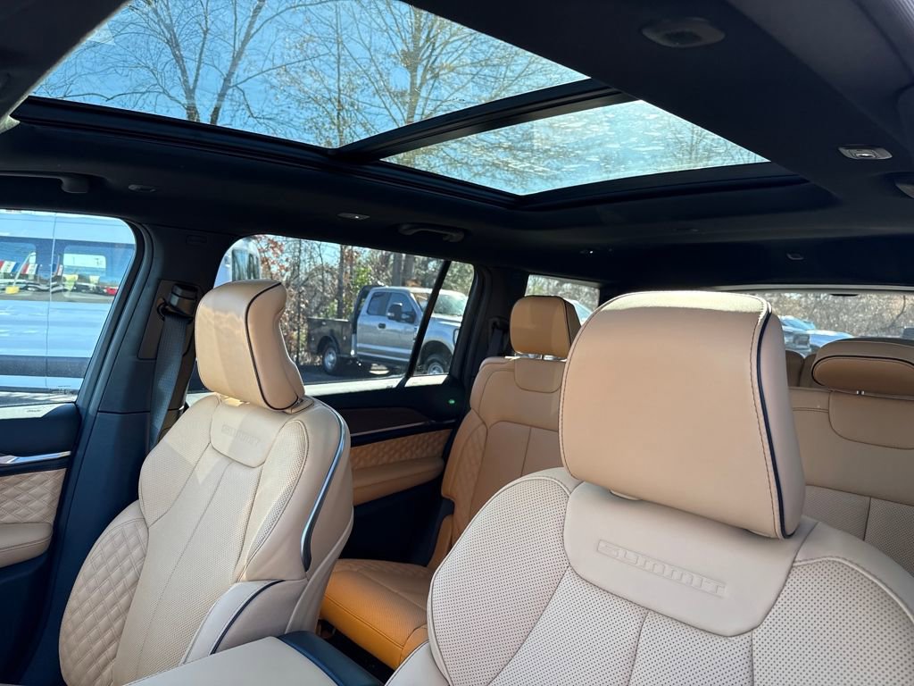 New 2025 Jeep Grand Cherokee L Summit w/ Obsidian Package image 43