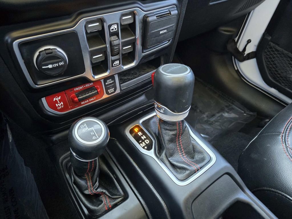 Used 2020 Jeep Gladiator Rubicon AWD/4WD image 39