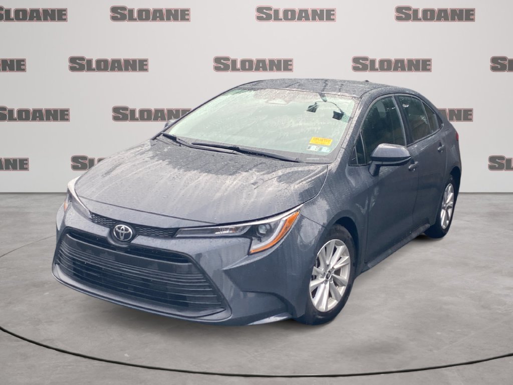 Used 2025 Toyota Corolla LE w/ LE Premium Package FWD image 1