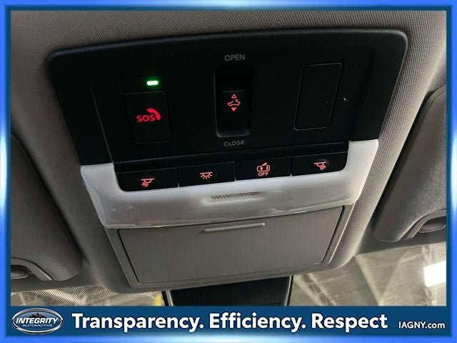 Used 2023 Nissan Altima 2.5 SL AWD/4WD image 32