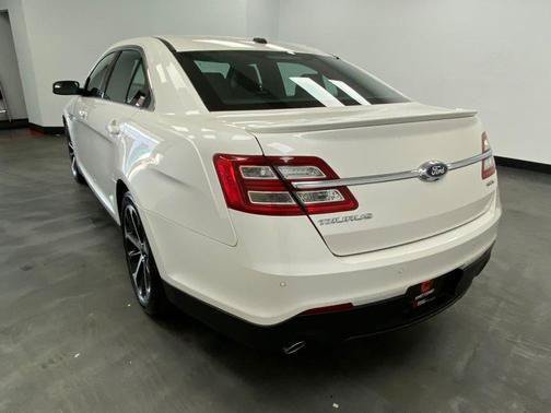 Used 2015 Ford Taurus SEL w/ Equipment Group 201A FWD image 5