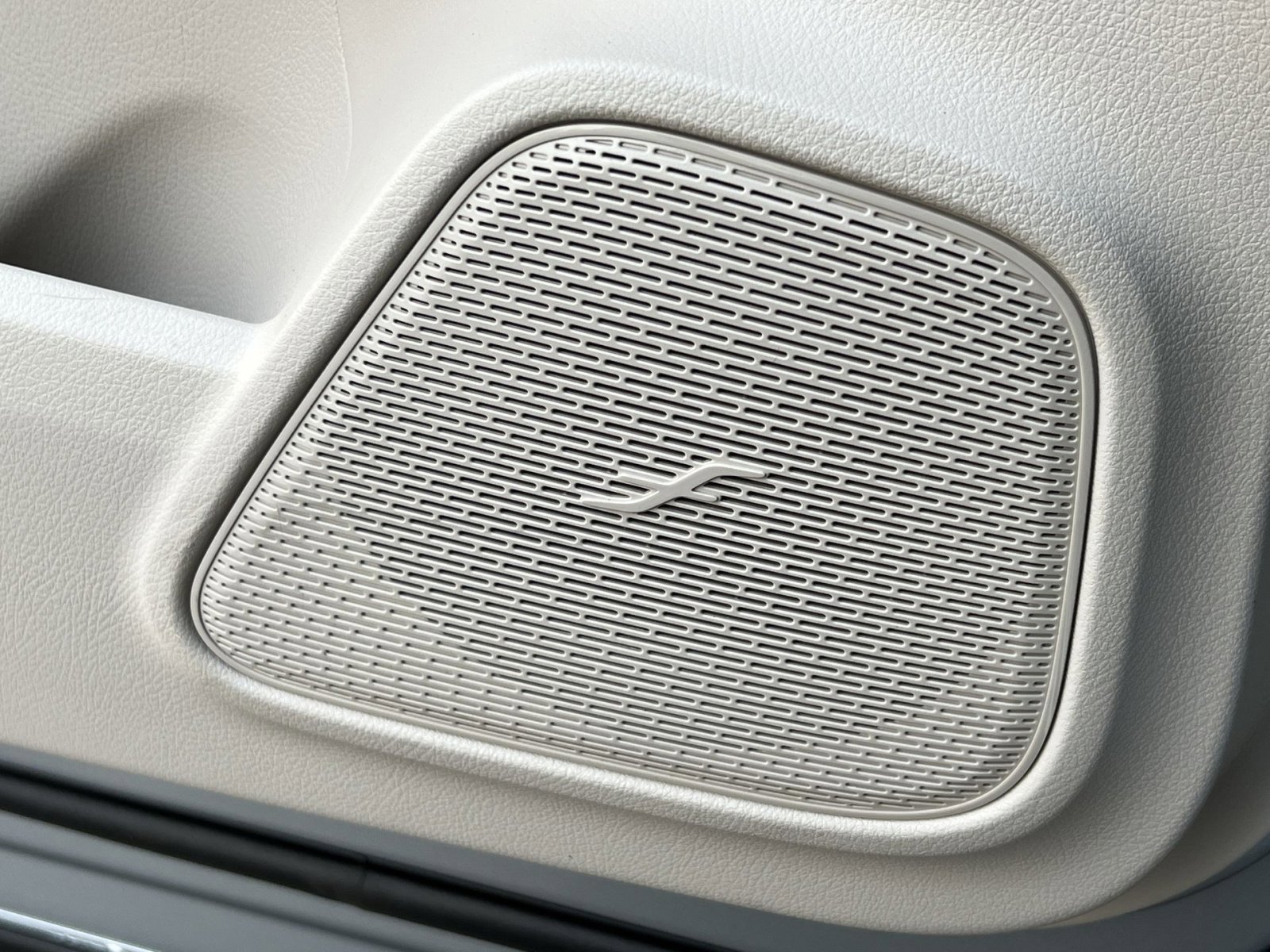 New 2026 Mercedes-Benz GLB 250 GLB 250 image 34