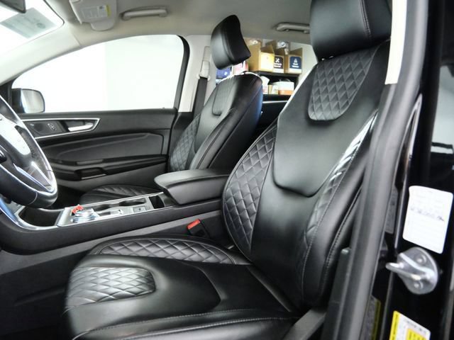 Certified 2023 Ford Edge Titanium AWD/4WD image 17