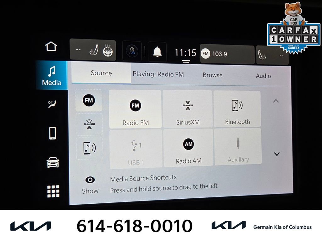 Used 2023 Chrysler Voyager LX image 24