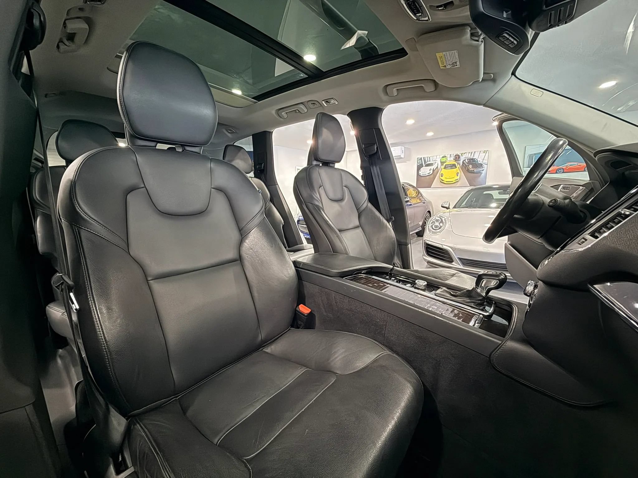 Used 2019 Volvo XC90 T5 Momentum FWD image 20