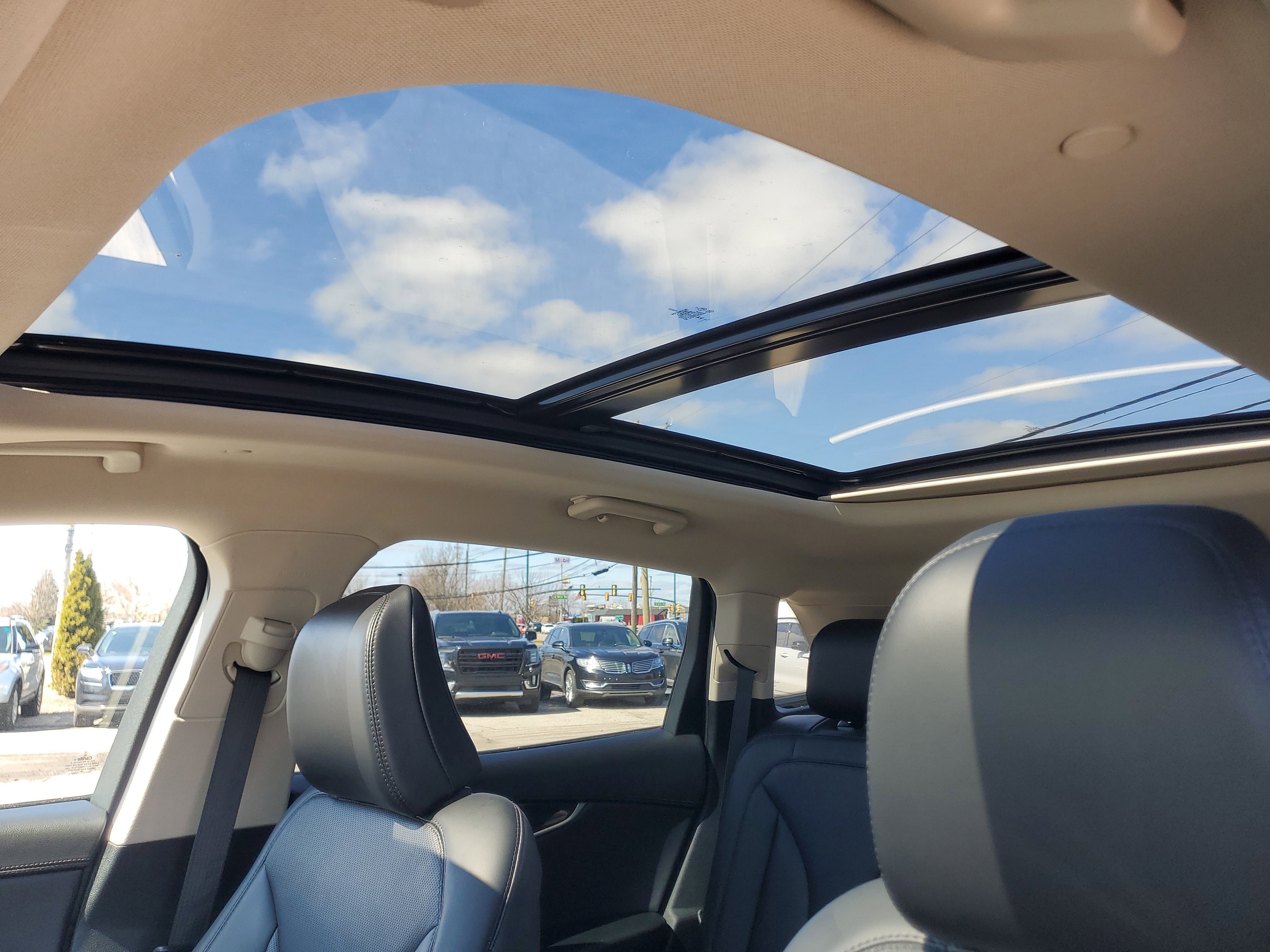 Certified 2023 Lincoln Nautilus Reserve AWD/4WD image 11