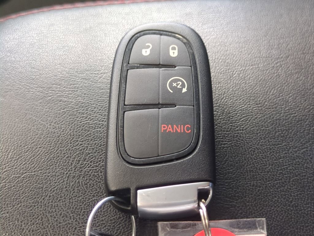 Certified 2022 Jeep Cherokee Trailhawk image 31