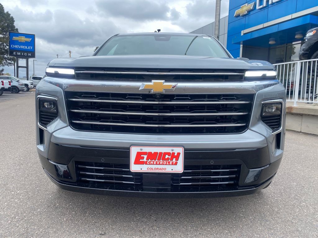 Used 2025 Chevrolet Traverse High Country w/ LPO, Floor Liner Package AWD/4WD image 8