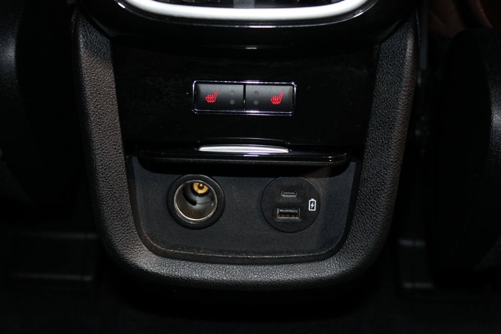 Used 2022 Lincoln Nautilus Reserve w/ Monochromatic Package image 35