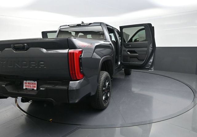 Used 2025 Toyota Tundra Limited w/ TRD Off-Road Package AWD/4WD image 43