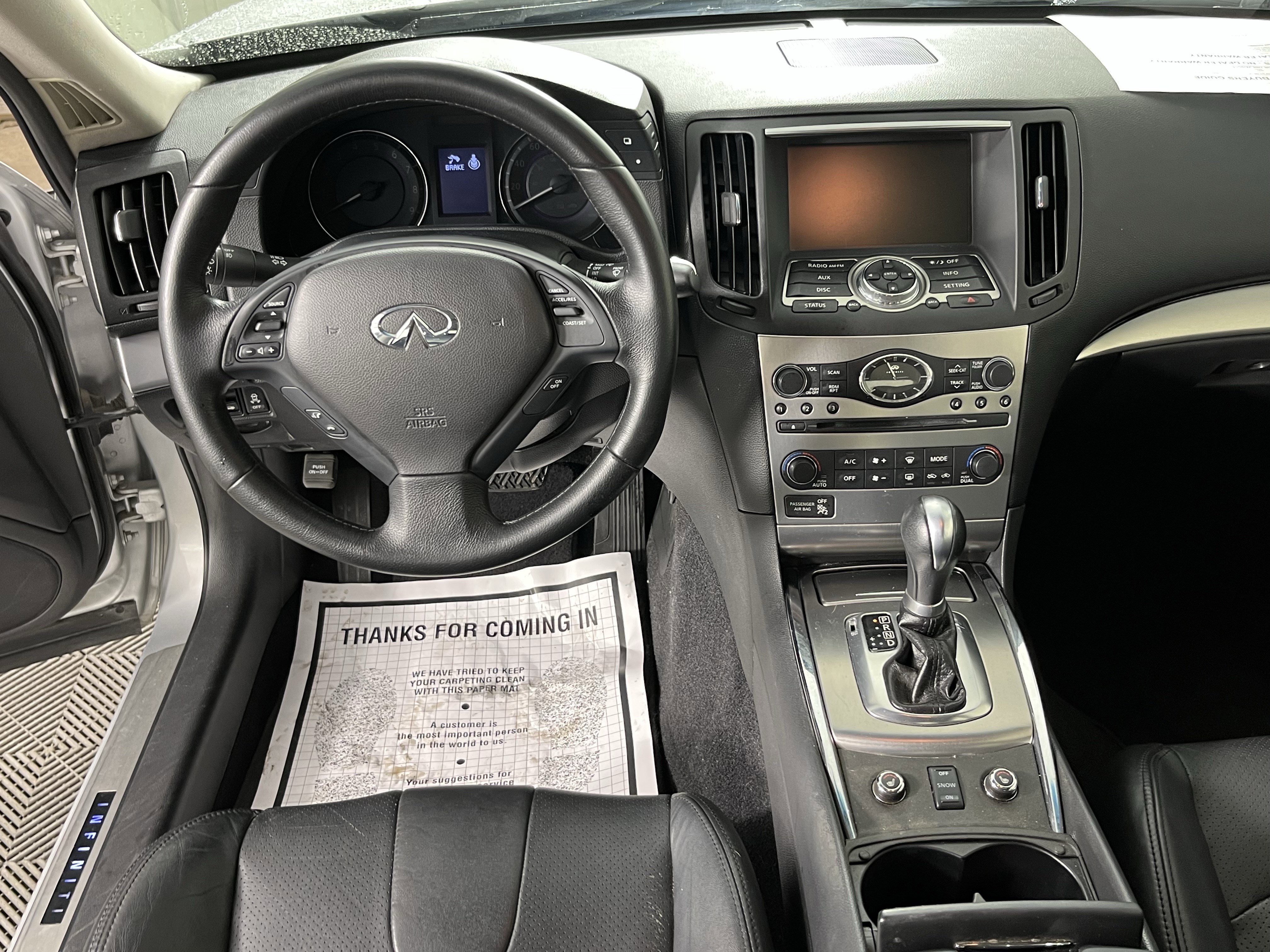 Used 2013 INFINITI G37 x w/ Premium Pkg image 11