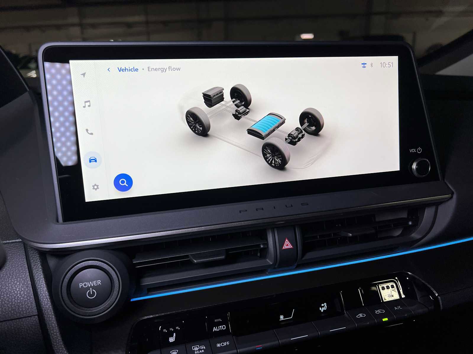 Used 2025 Toyota Prius AWD image 31