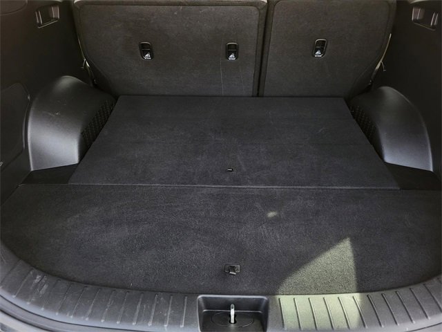 Used 2020 Hyundai Santa Fe SEL w/ Convenience + Premium Package image 10