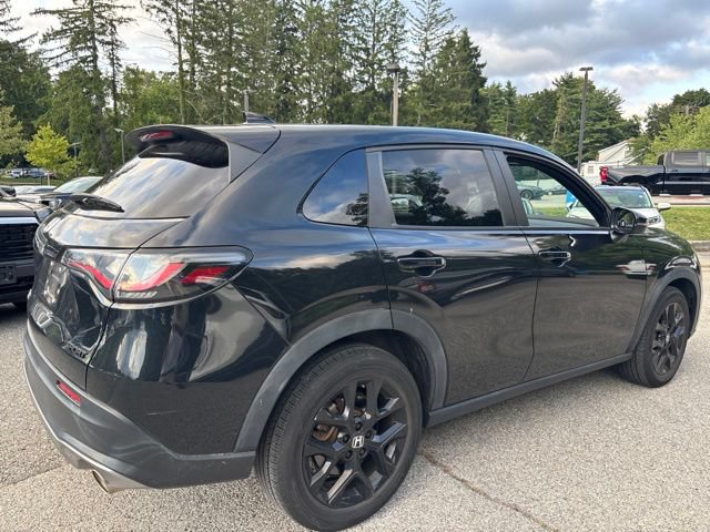 Used 2024 Honda HR-V Sport image 8