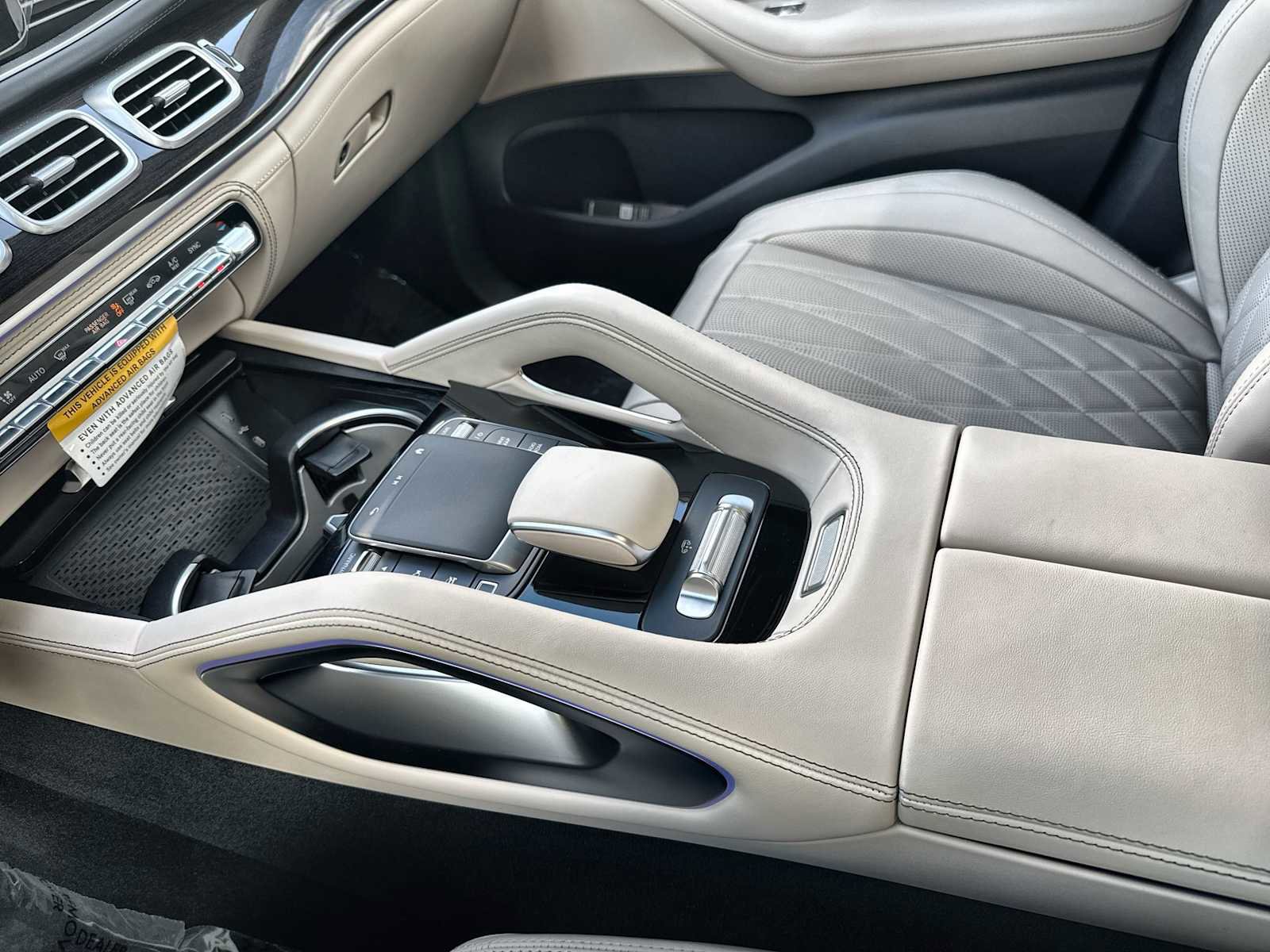 New 2026 Mercedes-Benz GLE 63 AMG S image 22
