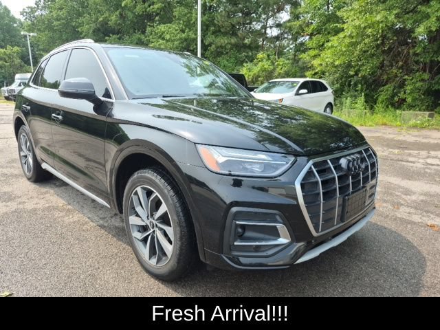 Used 2021 Audi Q5 2.0T Premium w/ Convenience Package AWD/4WD image 12