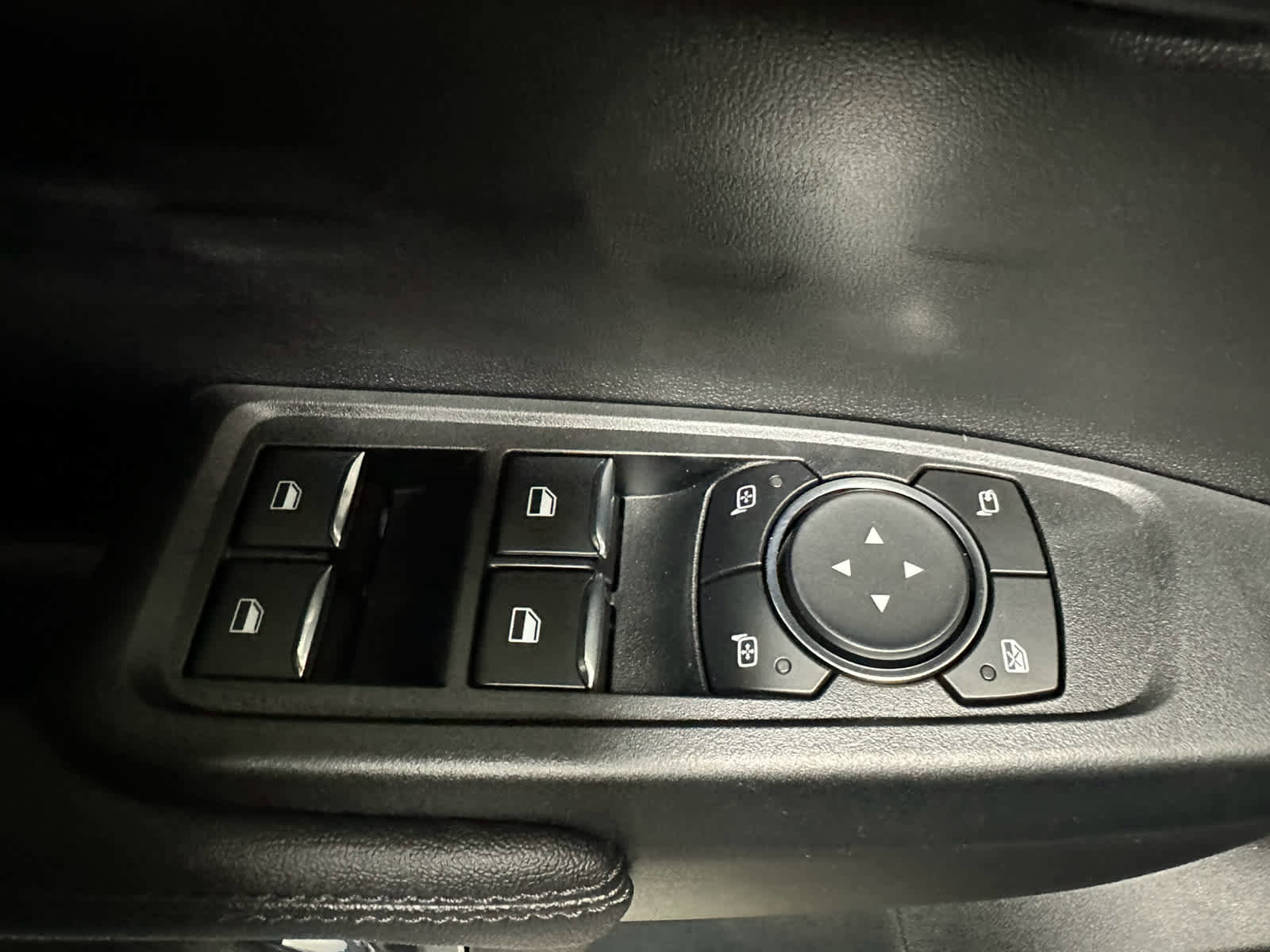 New 2025 Ford Ranger XLT w/ Black Appearance Package image 13