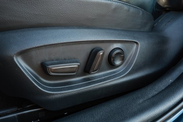 Used 2019 Toyota Camry XSE image 24