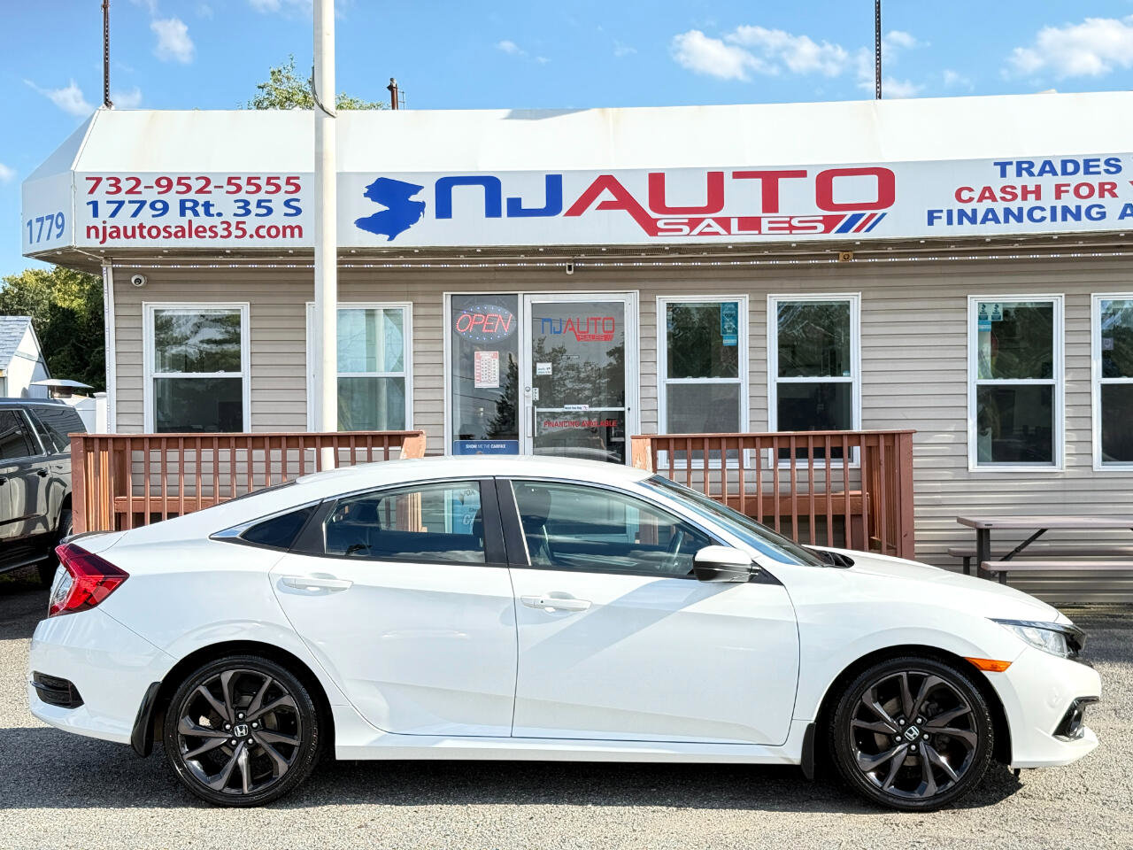 Used 2020 Honda Civic Sport image 3