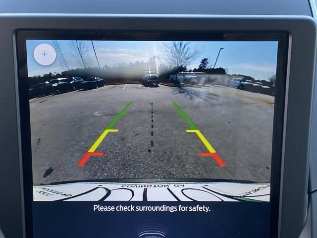 Used 2022 Ford Edge Titanium image 12