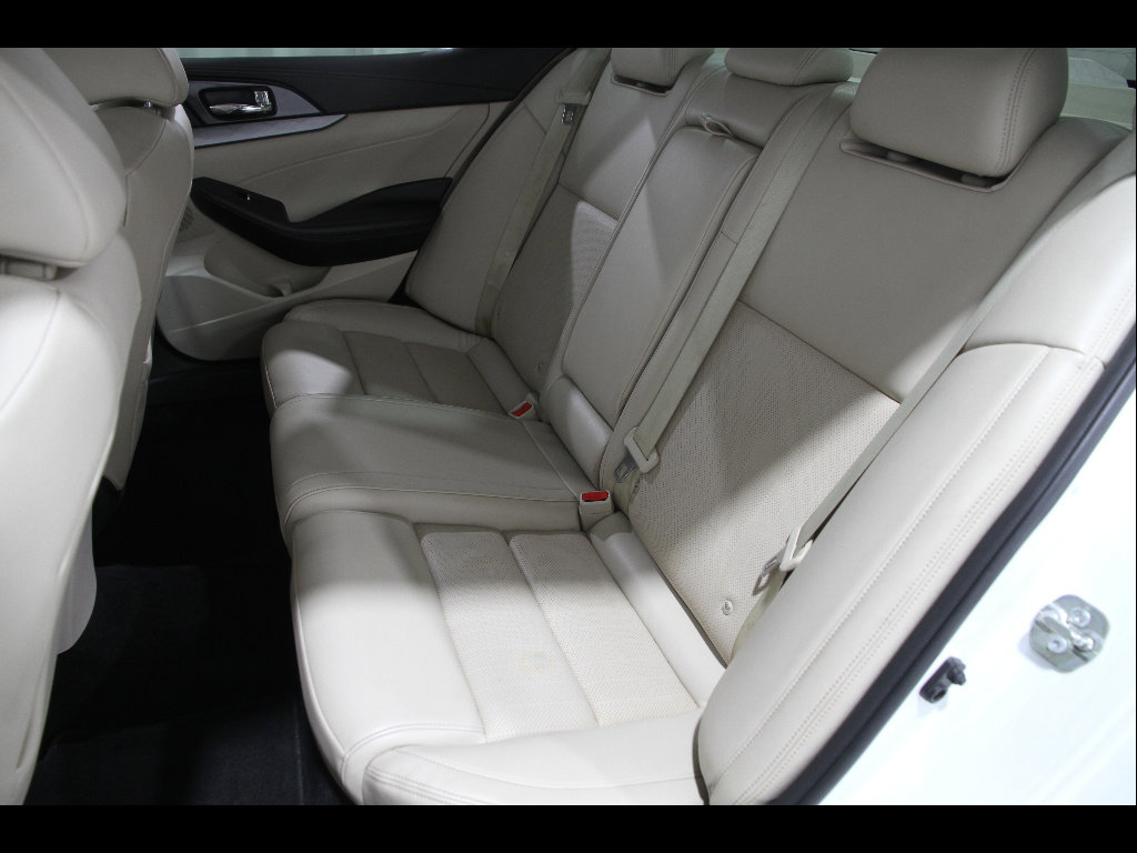Used 2017 Nissan Maxima 3.5 SL image 19