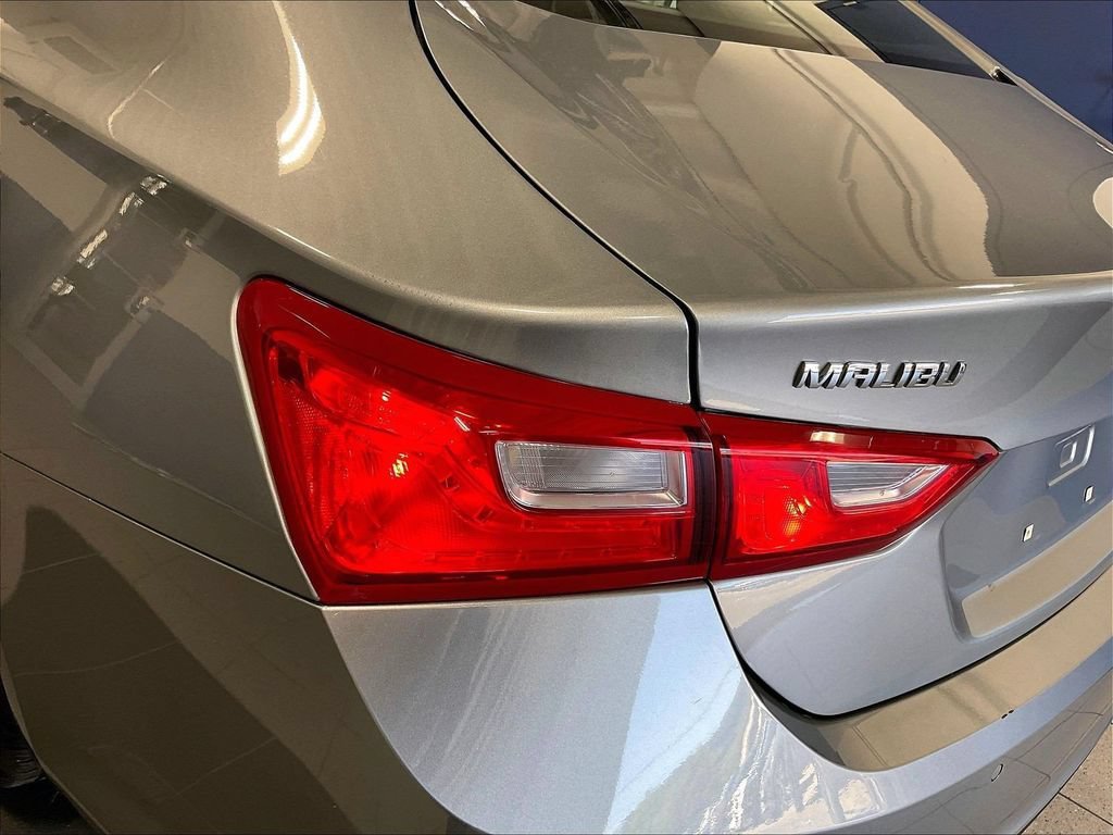 Used 2024 Chevrolet Malibu LT FWD image 32