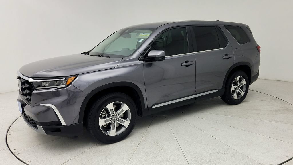 Used 2025 Honda Pilot EX-L image 4