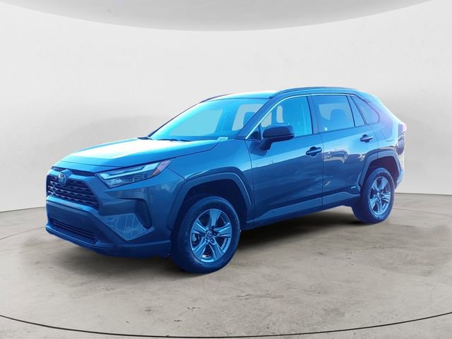 Used 2025 Toyota RAV4 LE AWD/4WD image 1