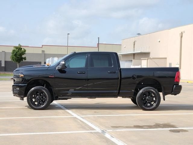 Used 2025 RAM 2500 Laramie w/ Night Edition AWD/4WD image 4