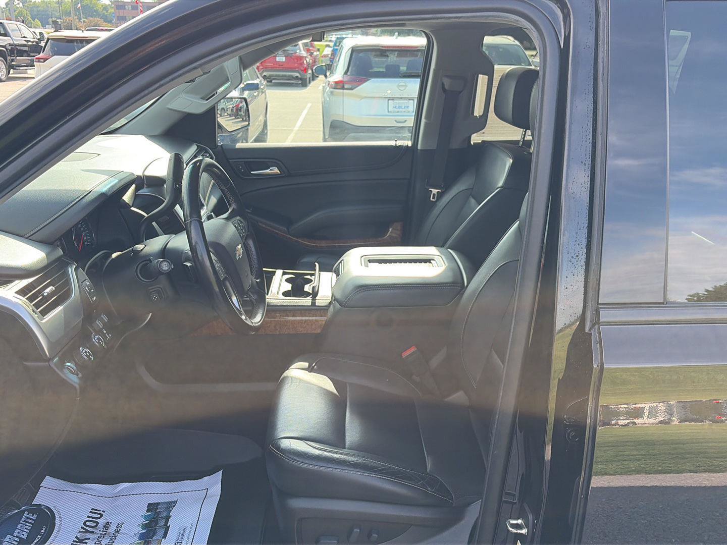 Used 2019 Chevrolet Suburban Premier AWD/4WD image 14