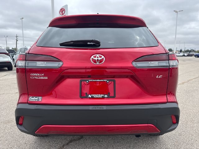 New 2026 Toyota Corolla Cross LE FWD image 5