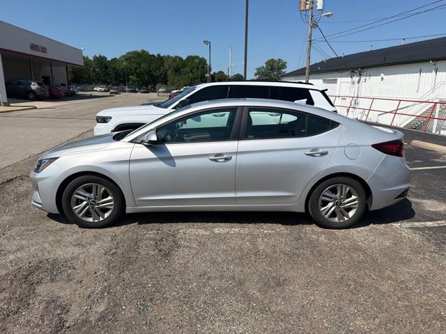 Used 2019 Hyundai Elantra Value Edition FWD image 2