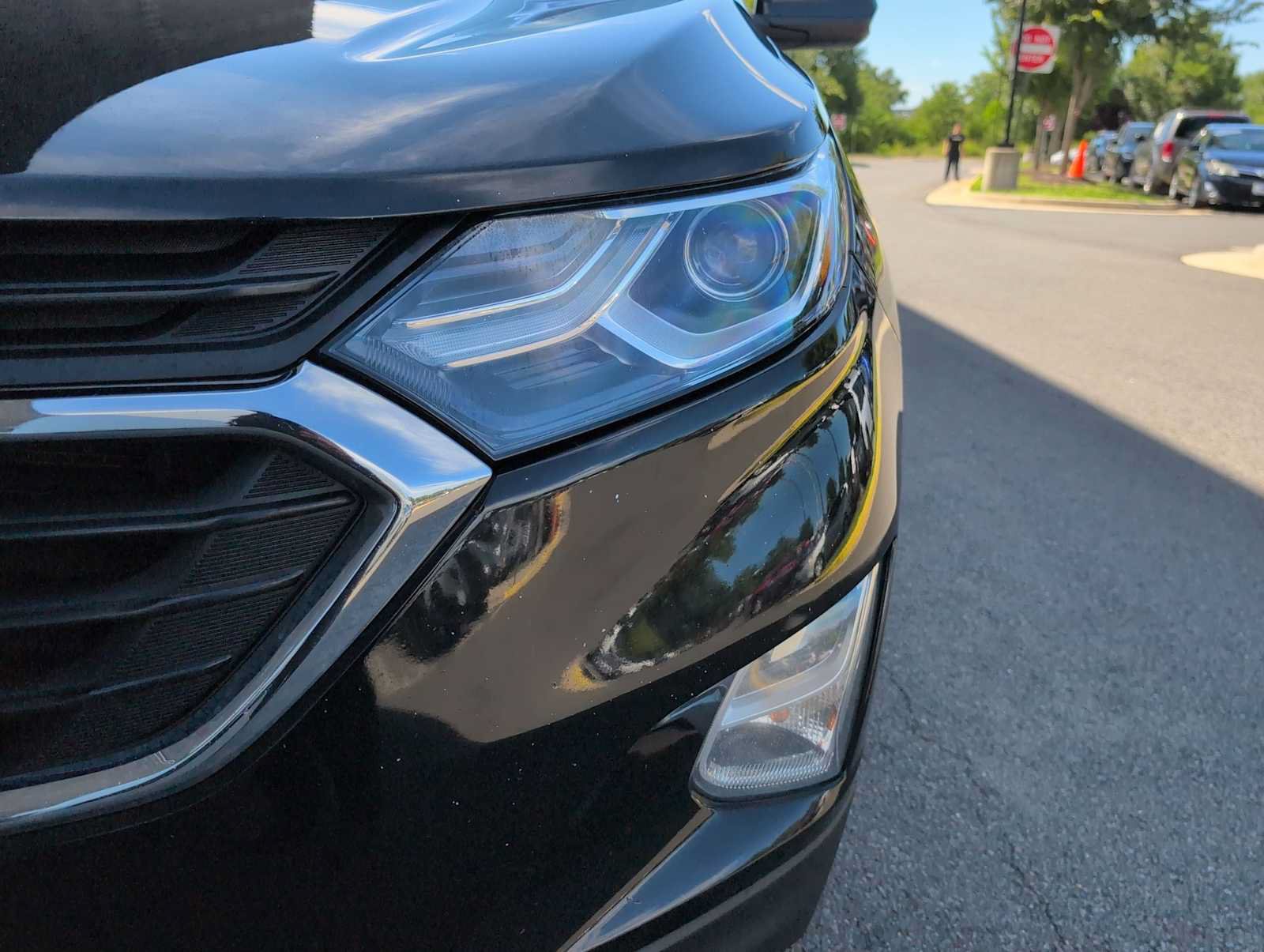 Used 2018 Chevrolet Equinox LT FWD image 11