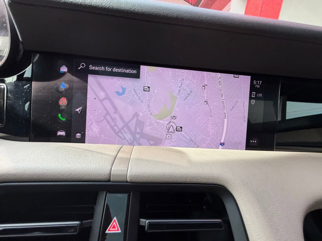 Used 2022 Porsche Taycan image 19