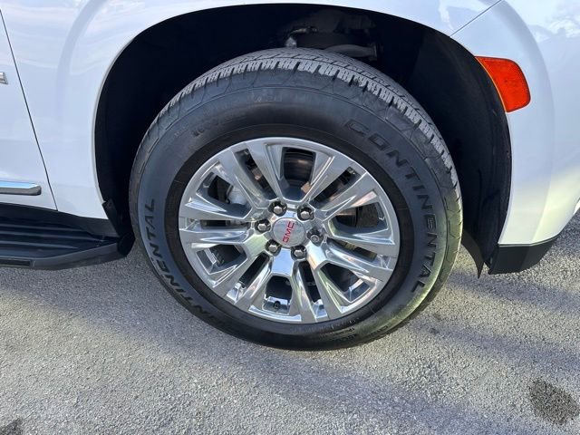 Used 2021 GMC Yukon Denali AWD/4WD image 2