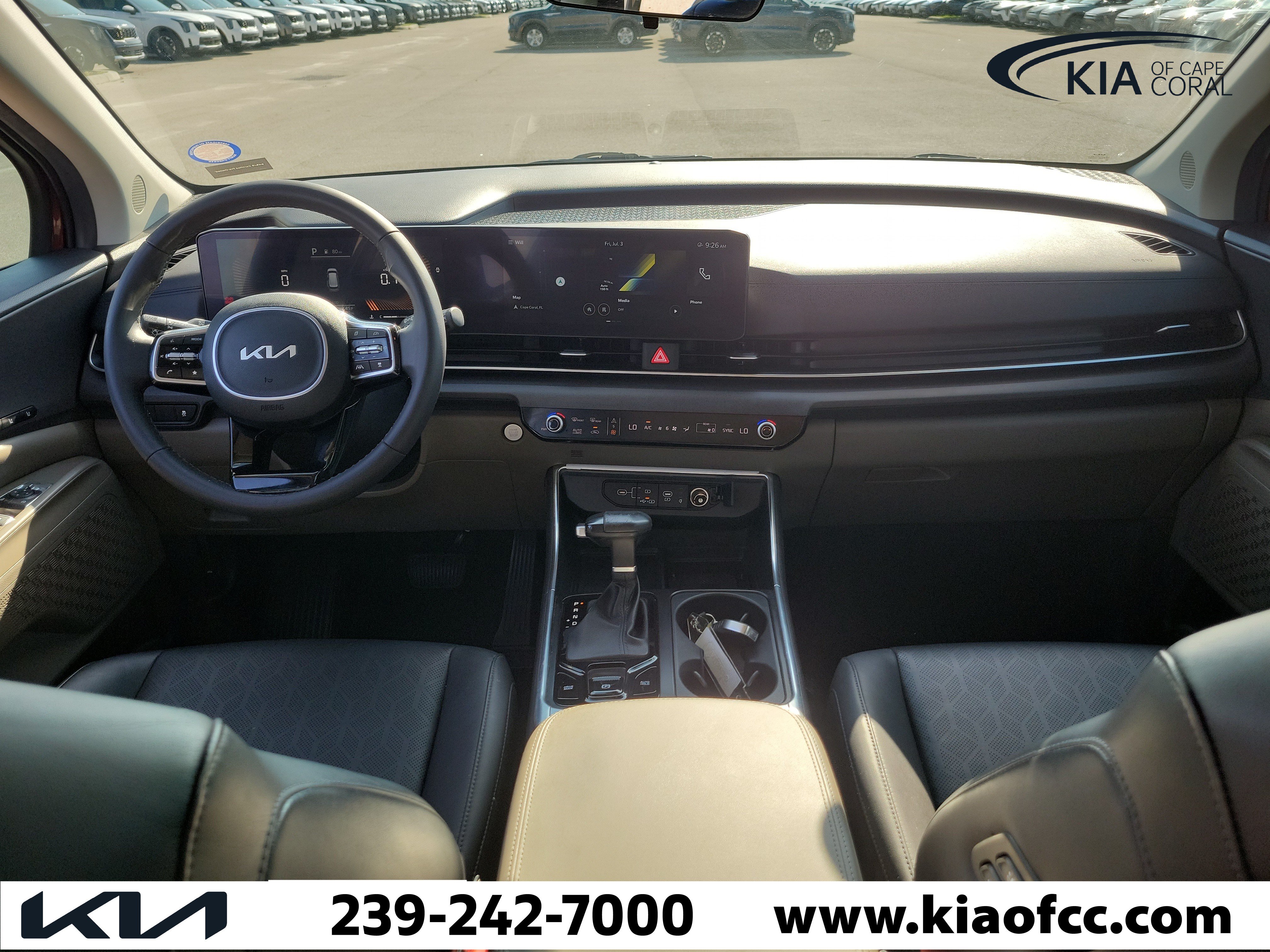 Certified 2025 Kia Carnival EX FWD image 16