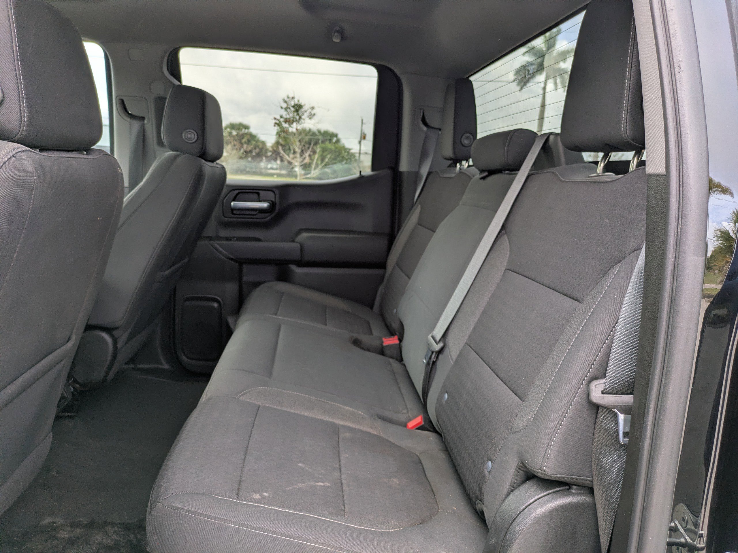 Used 2021 Chevrolet Silverado 1500 LT image 17