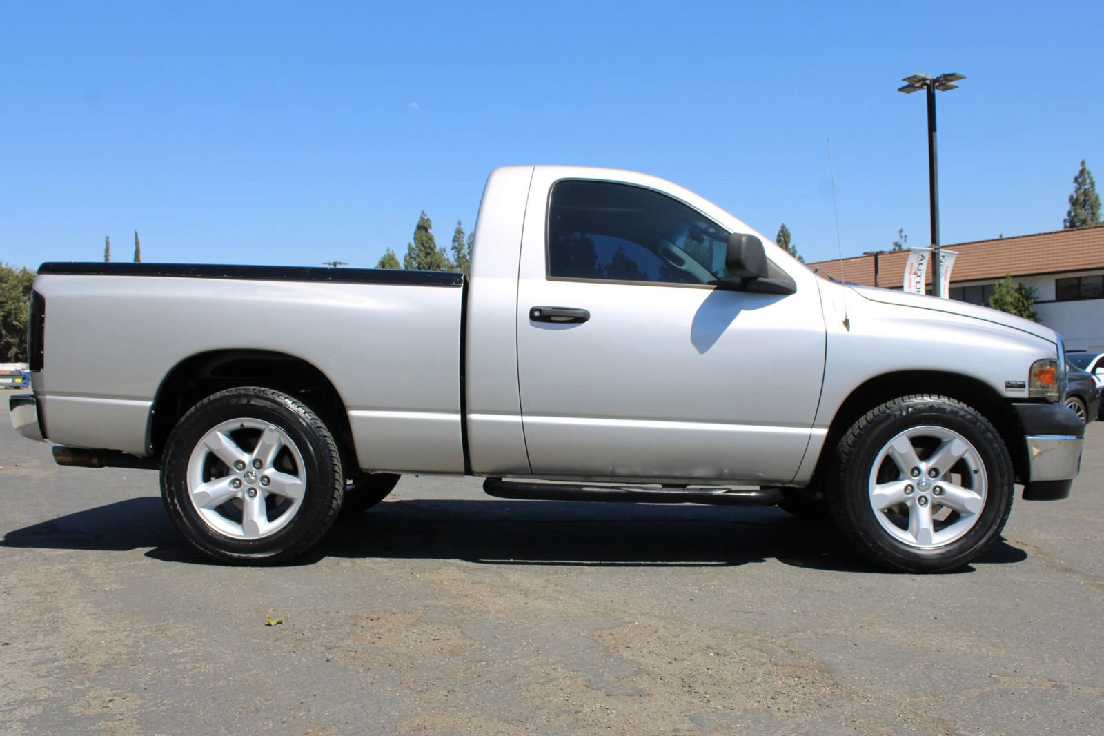 Used 2004 Dodge Ram 1500 Truck ST RWD image 31
