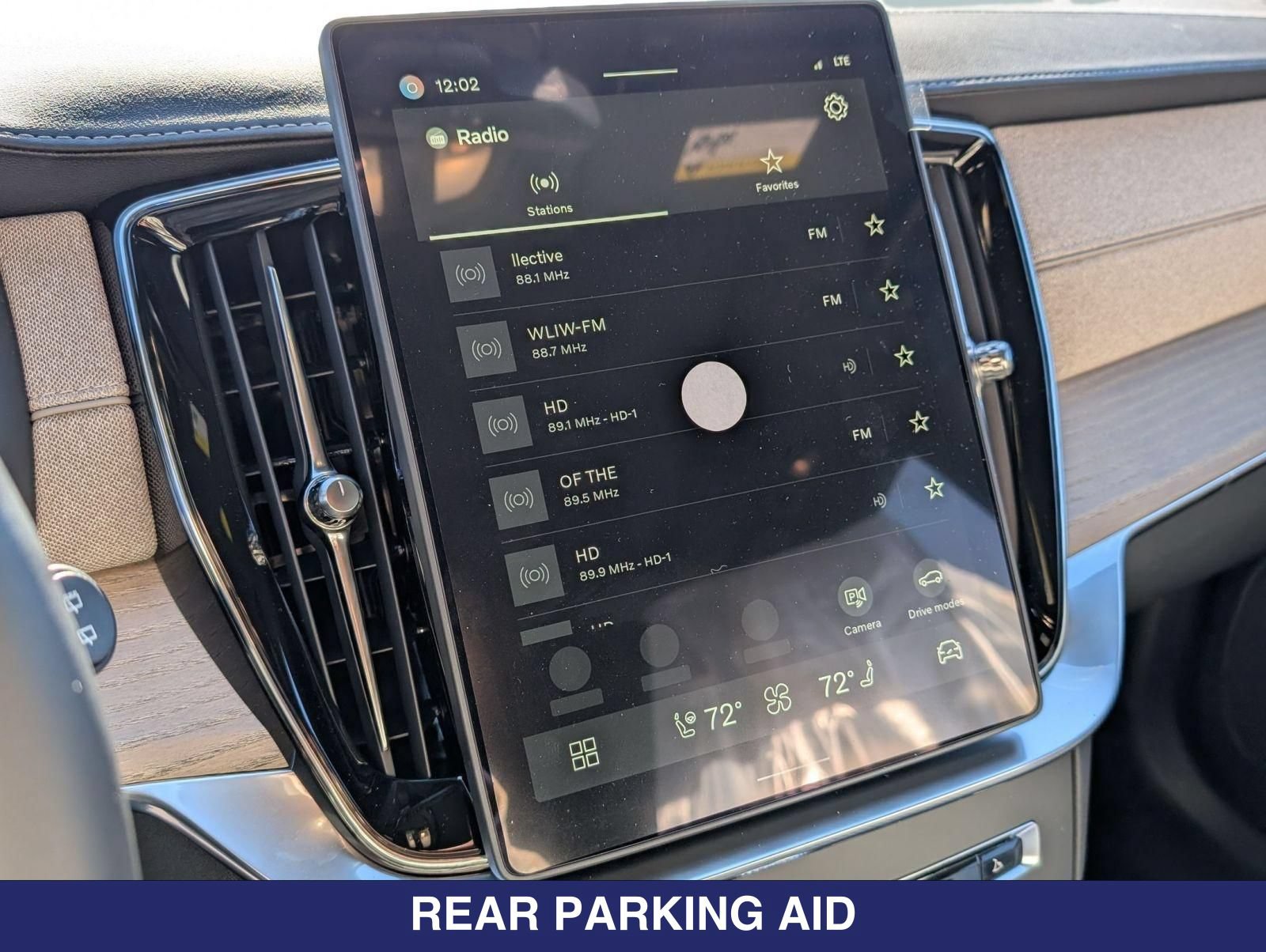 New 2026 Volvo XC90 B6 Plus w/ Protection Package Premier AWD/4WD image 18