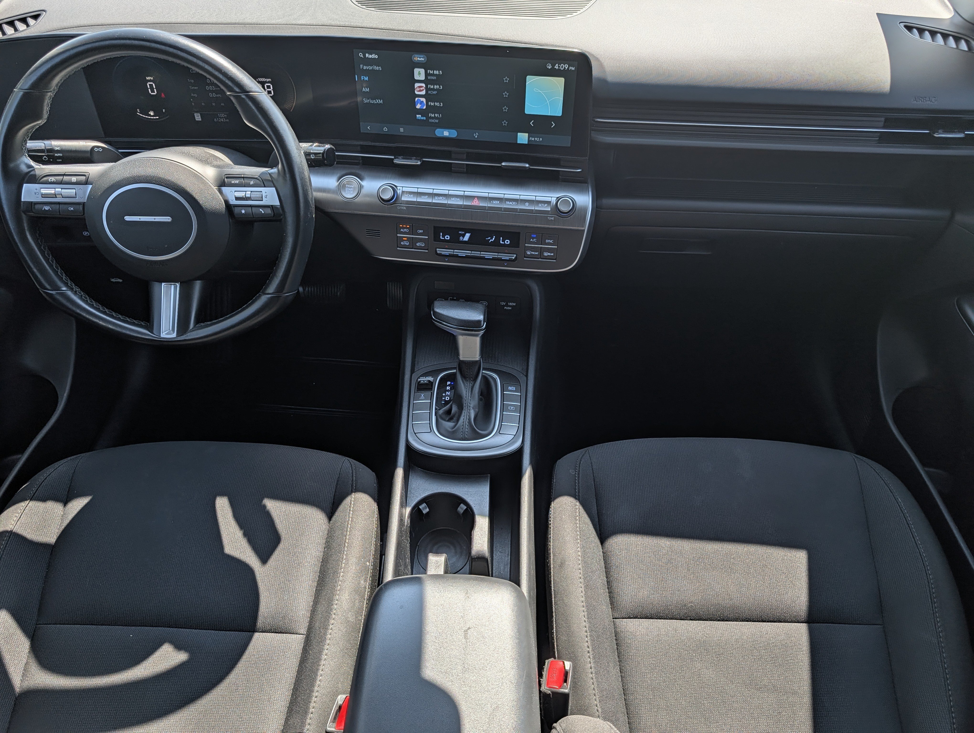 Used 2024 Hyundai Kona SEL AWD/4WD image 10