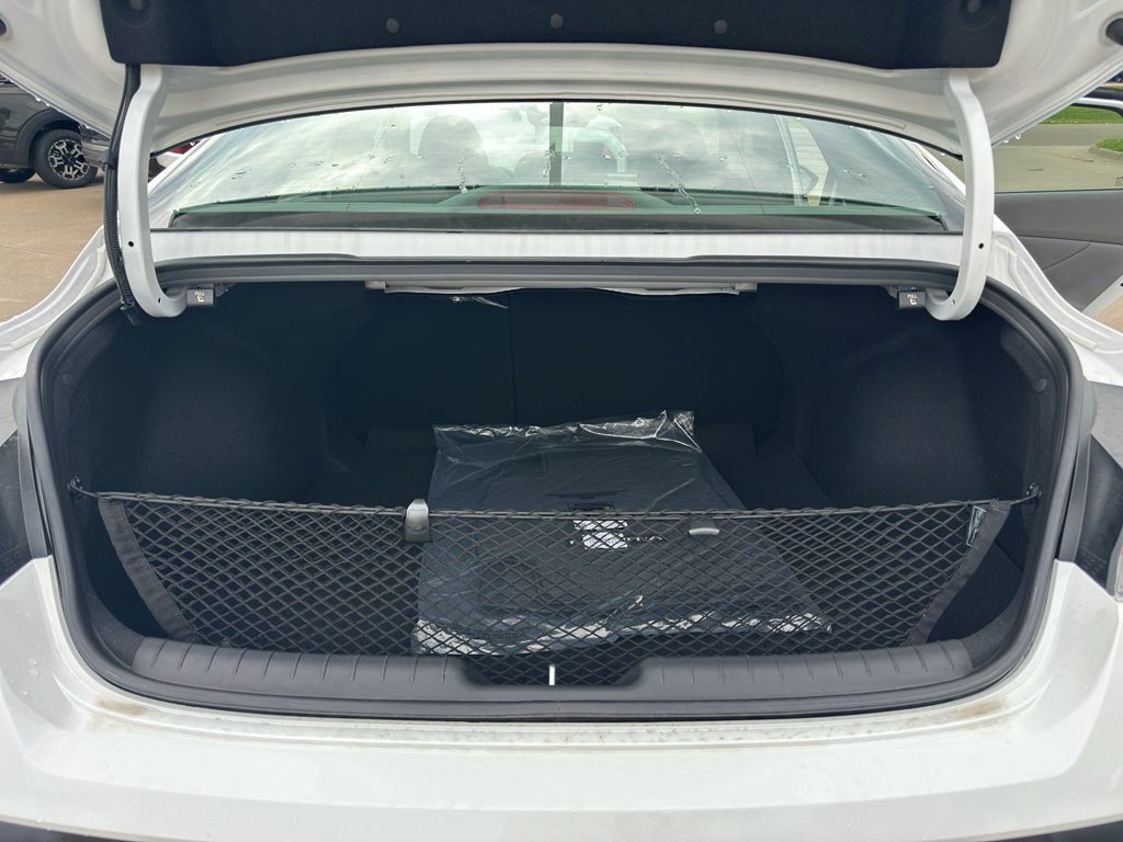 New 2026 Hyundai Elantra SEL Sport Premium FWD image 33