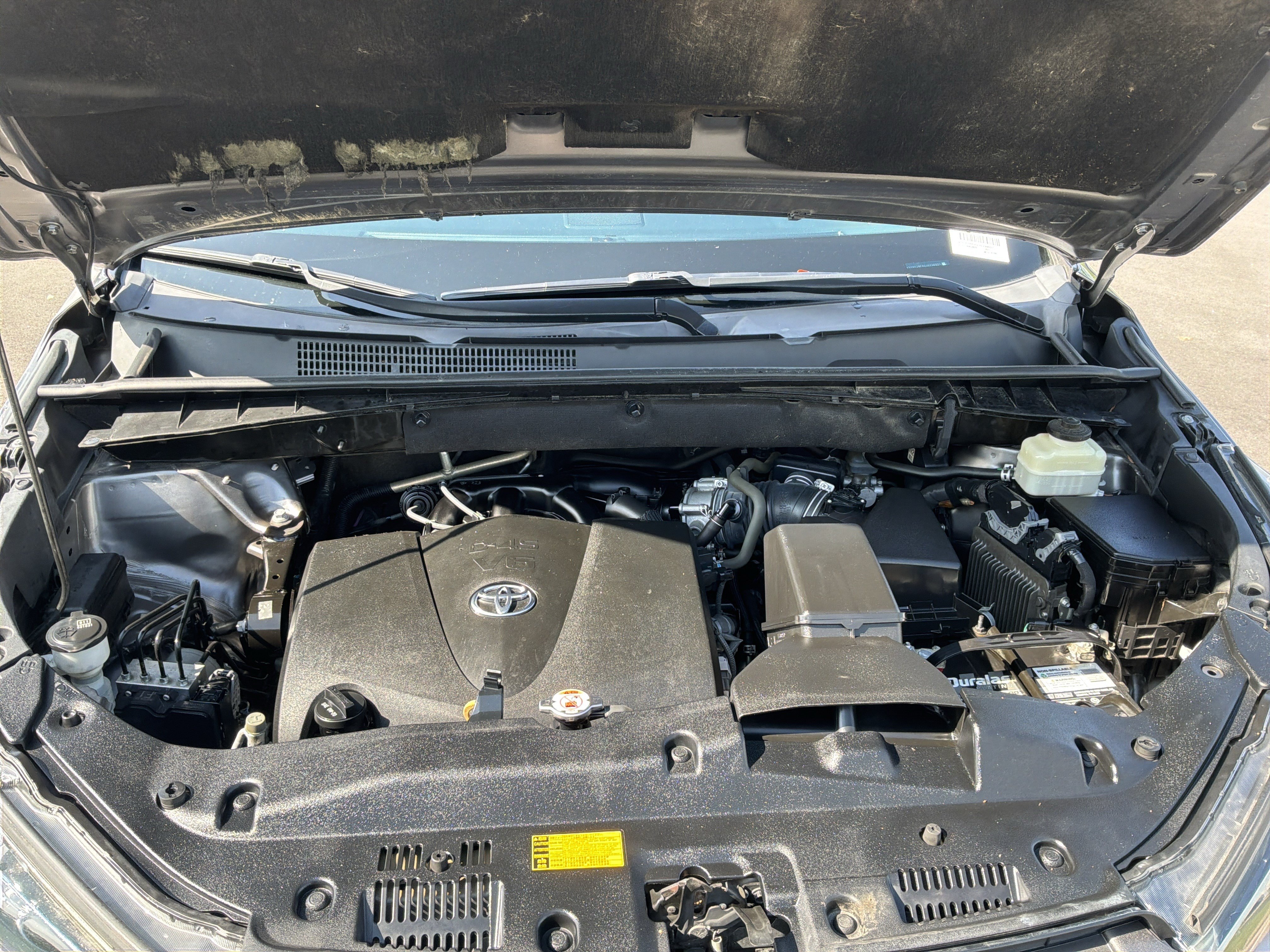 Used 2018 Toyota Highlander Limited FWD image 35