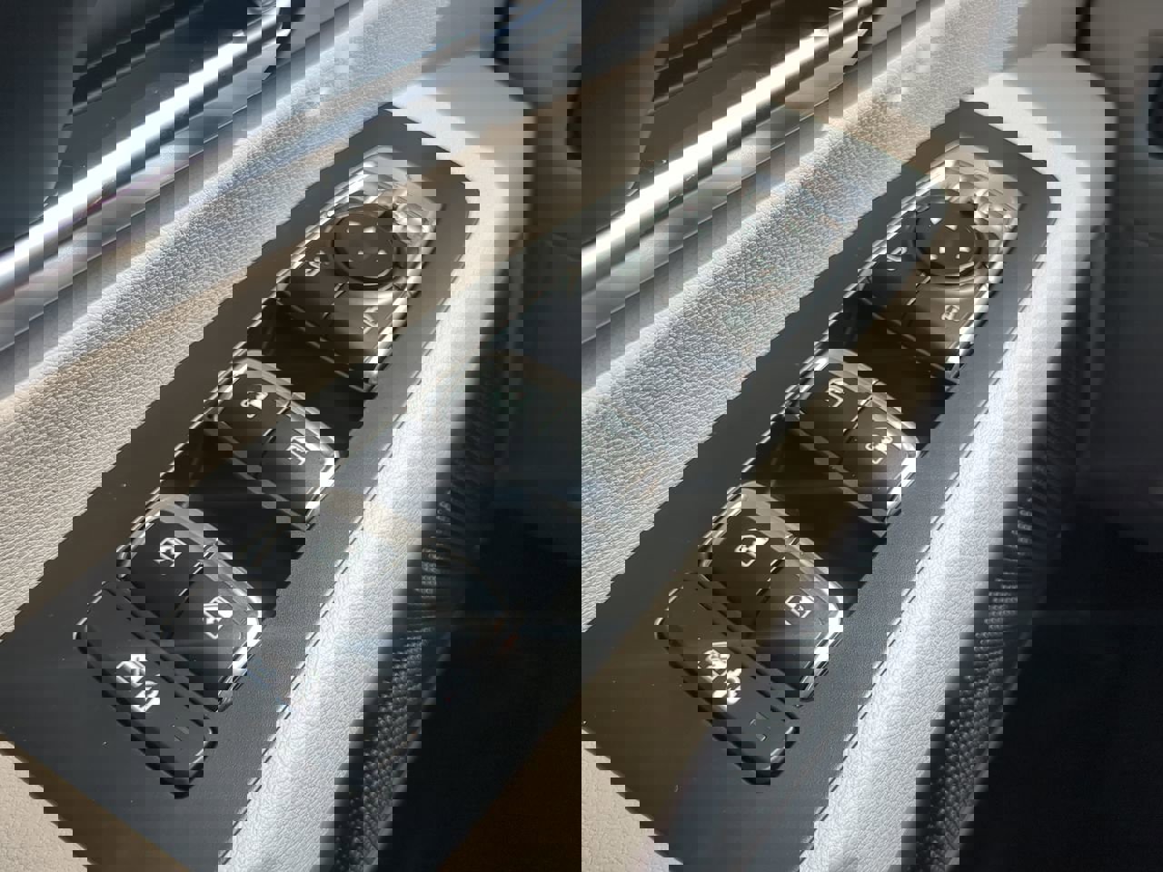 New 2025 Kia Telluride EX image 21