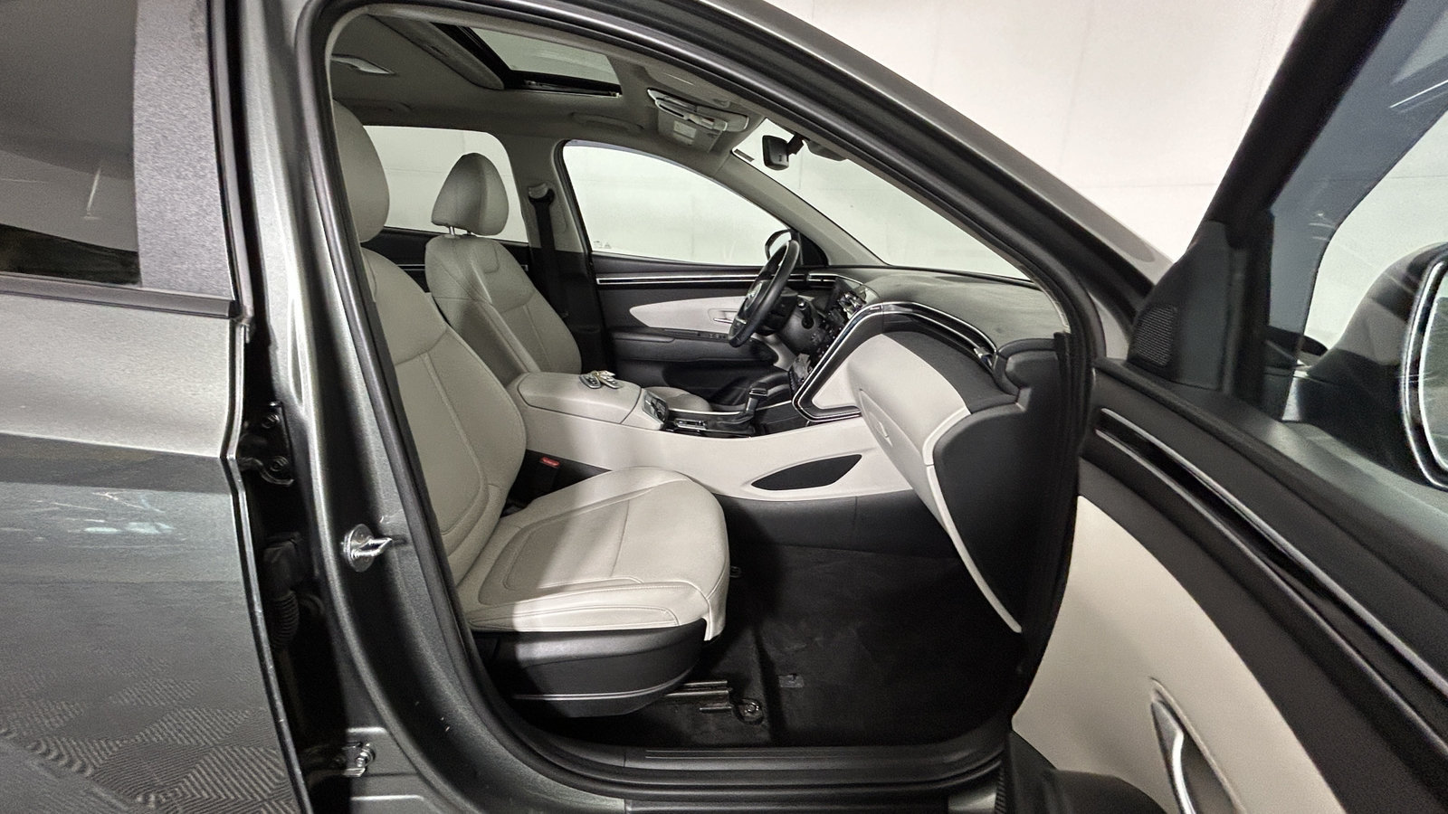 Used 2023 Hyundai Tucson SEL w/ Convenience Package FWD image 38