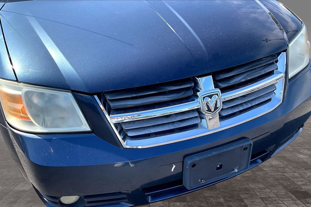 Used 2009 Dodge Grand Caravan SXT FWD image 30