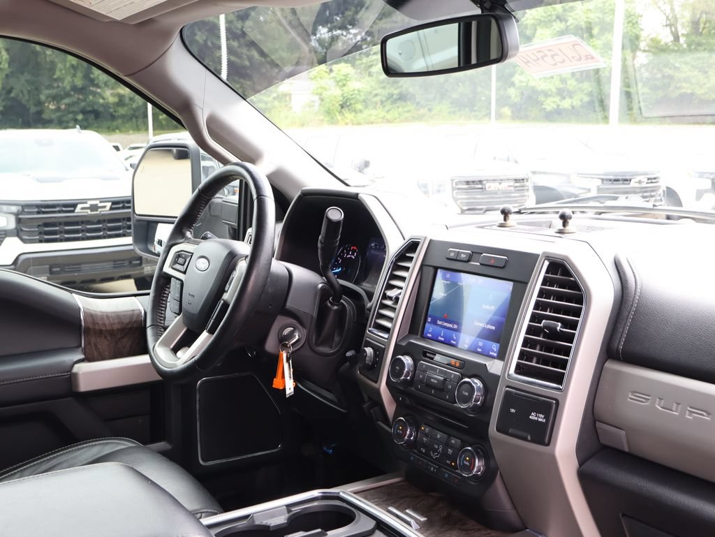 Used 2017 Ford F350 Lariat w/ Chrome Package AWD/4WD image 35