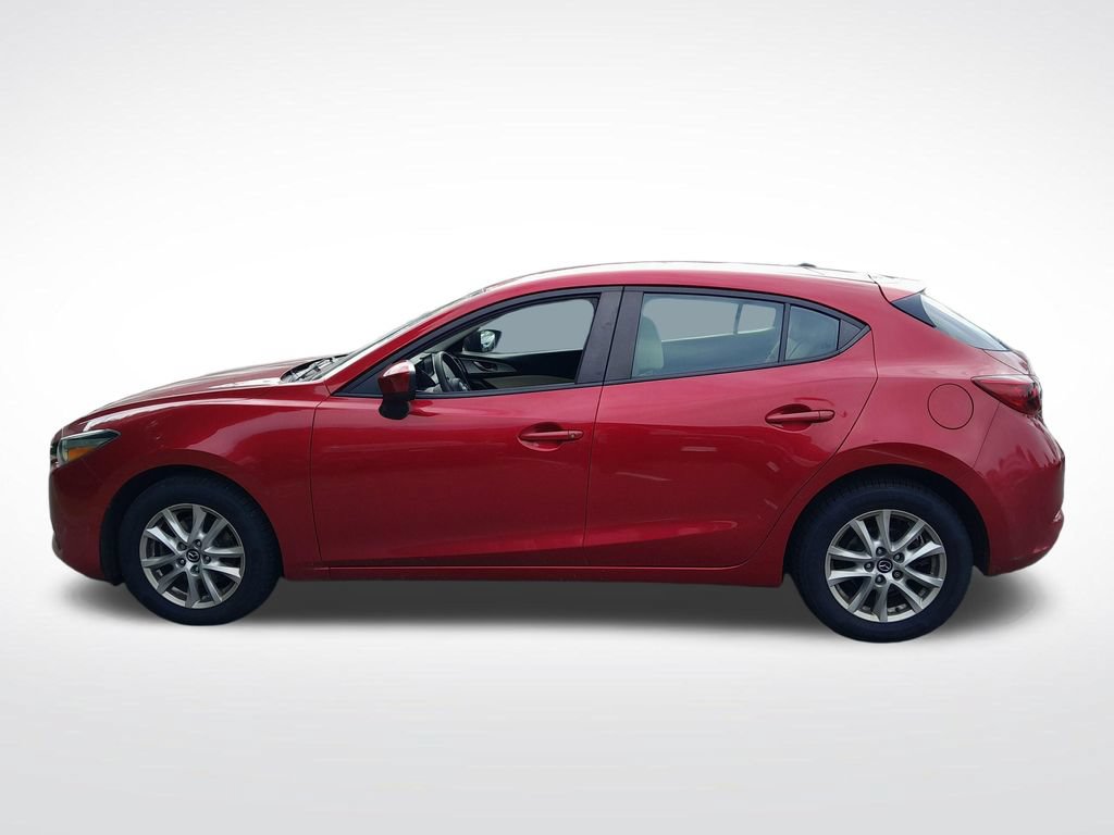 Used 2017 MAZDA MAZDA3 Sport FWD image 4